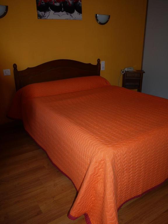 Hotel Le Castelet Ax-les-Thermes Ruang foto